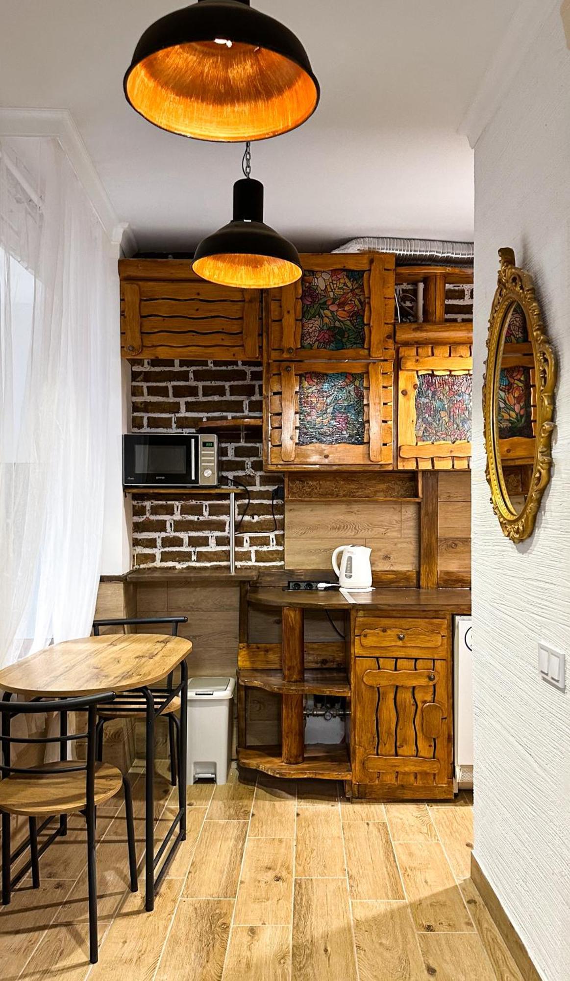 Cozy Apartments In The City Centre ลวีฟ ภายนอก รูปภาพ